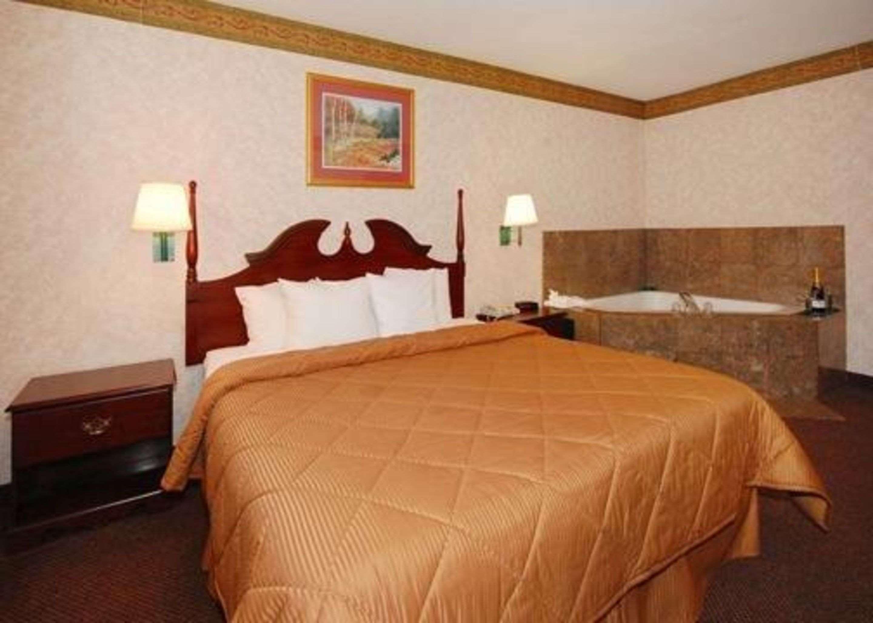 Quality Inn & Suites Tarboro - Kingsboro Buitenkant foto