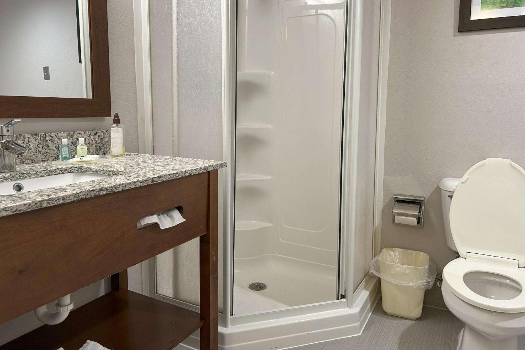 Quality Inn & Suites Tarboro - Kingsboro Buitenkant foto