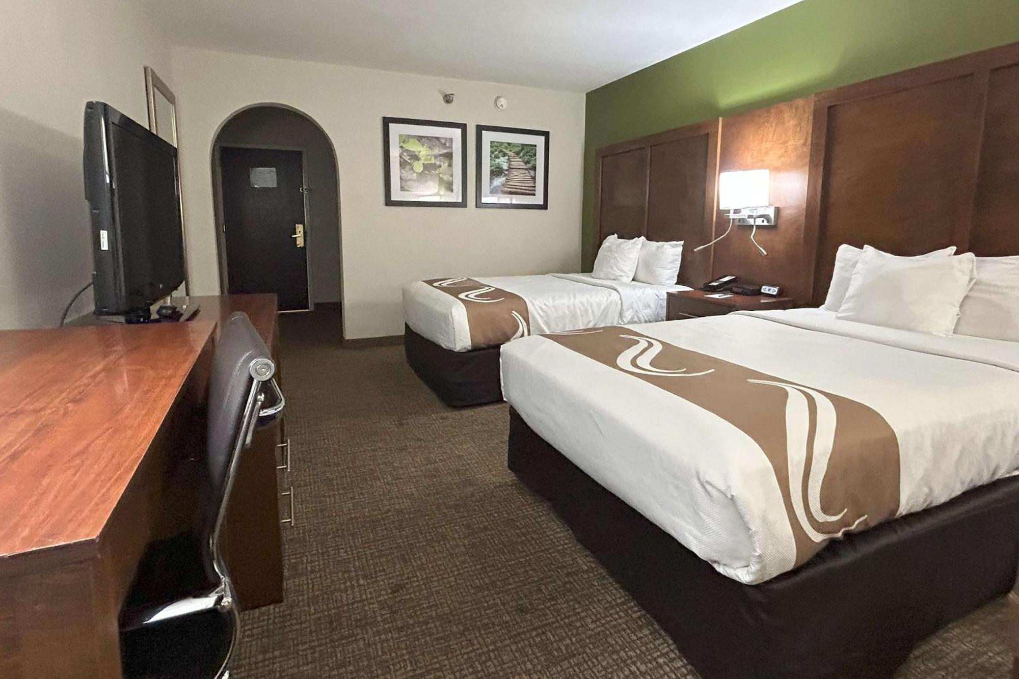 Quality Inn & Suites Tarboro - Kingsboro Buitenkant foto